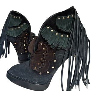 Burberry Fringed Black and Green Women's Heels 38.5